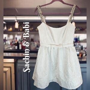 Sachin-Babi Women White Selena Dress Sz 4 Beaded Strap Floral Jacquard